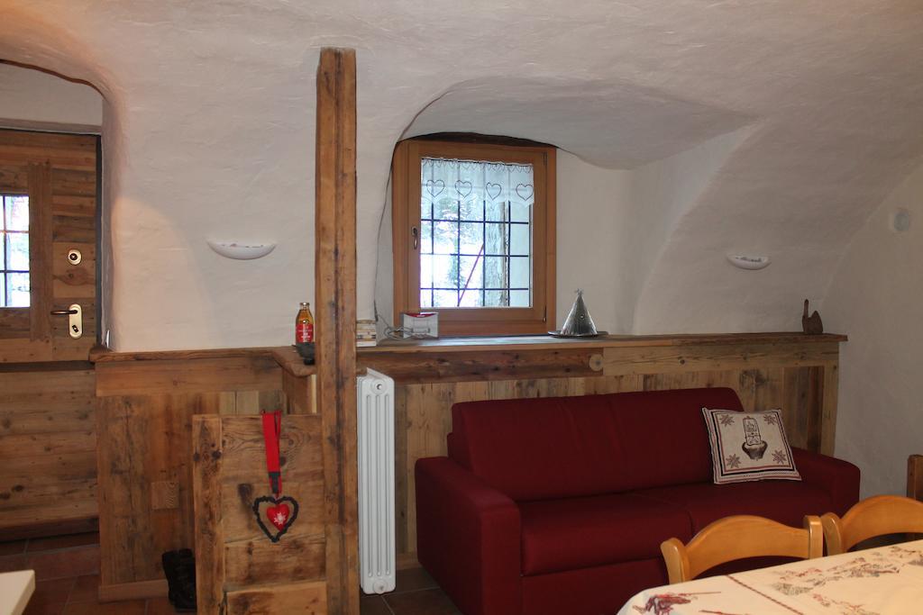 Maison Peroulaz Charvensod Zimmer foto